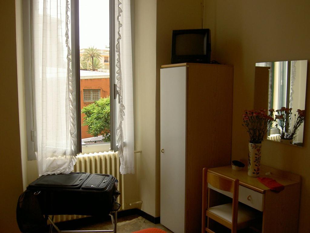 Albergo Kristina Bordighera Dış mekan fotoğraf
