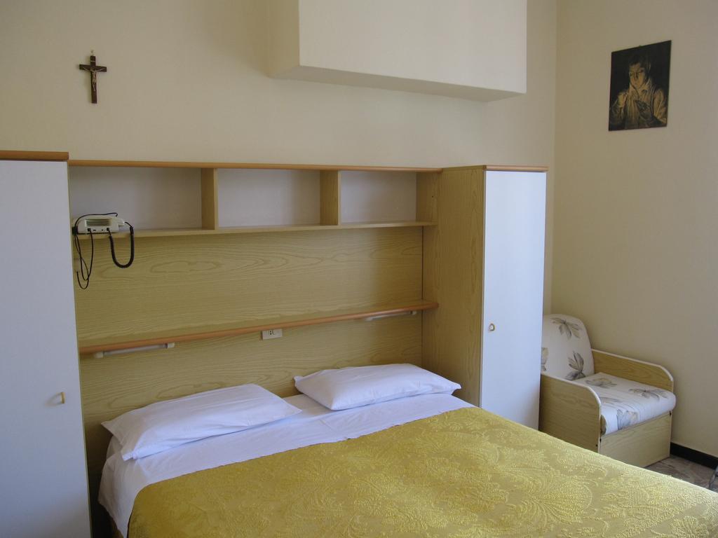 Albergo Kristina Bordighera Dış mekan fotoğraf