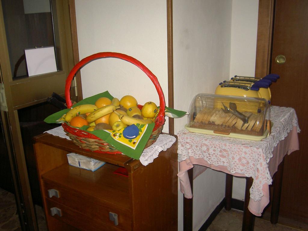 Albergo Kristina Bordighera Dış mekan fotoğraf