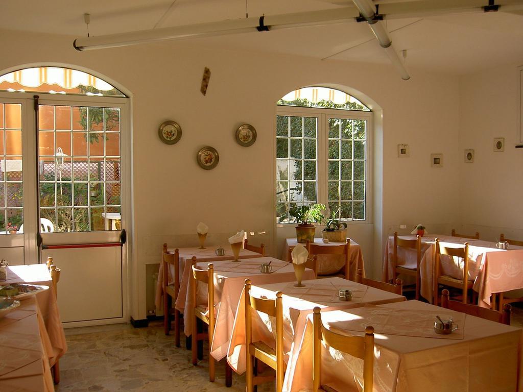 Albergo Kristina Bordighera Dış mekan fotoğraf